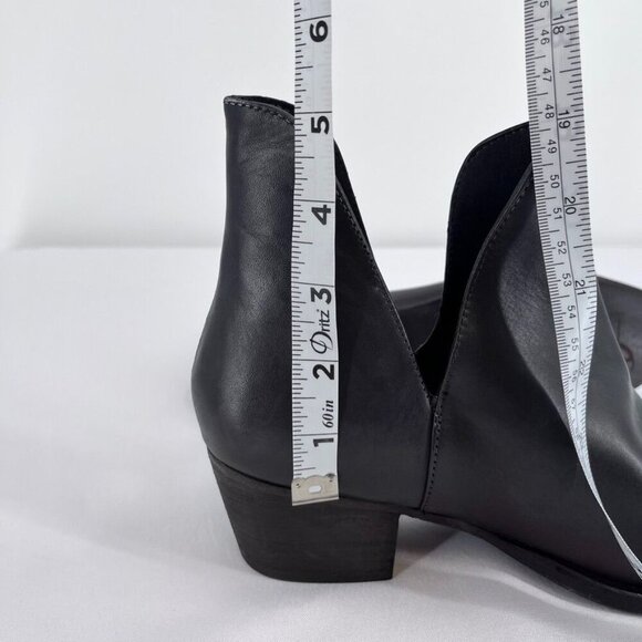 Free People Charm Double V Ankle Boot Women's Size 38 in Black Block Heel - Picture 15 of 15